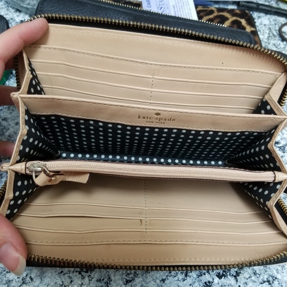 Kate spade wallet - Picture 2 of 3